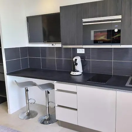 Naturiste Cap D'agde Héliopolis D 11 * Agde